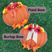 Load image into Gallery viewer, Fall Pumpkin Wreath