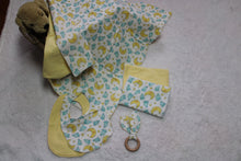 Load image into Gallery viewer, The Sheep jumped over the moon | Gender Neutral | Blanket Bib Burp Cloth Set